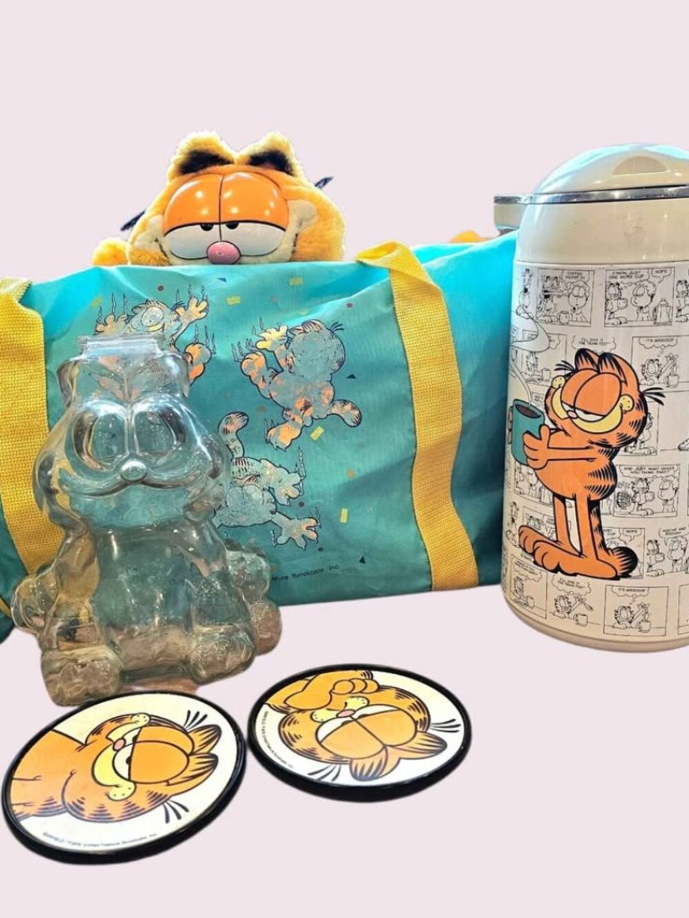 Vintage Garfield Mixed Household Items Lot.